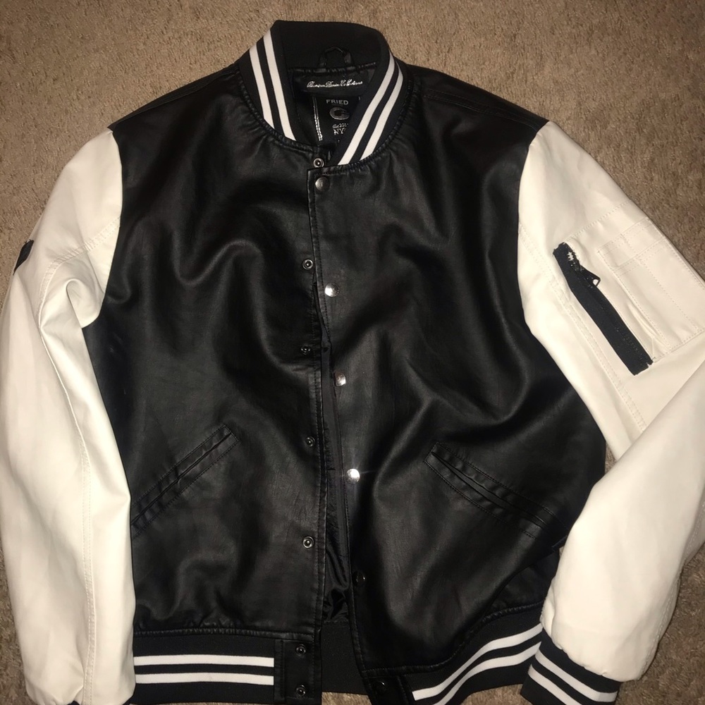 Varsity jacket - Picture 3 of 3